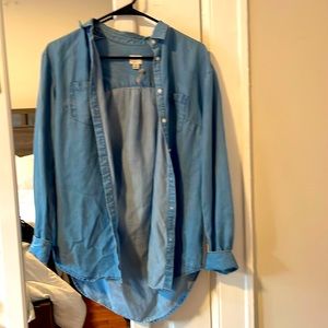 NWOT blue collared button down shirt